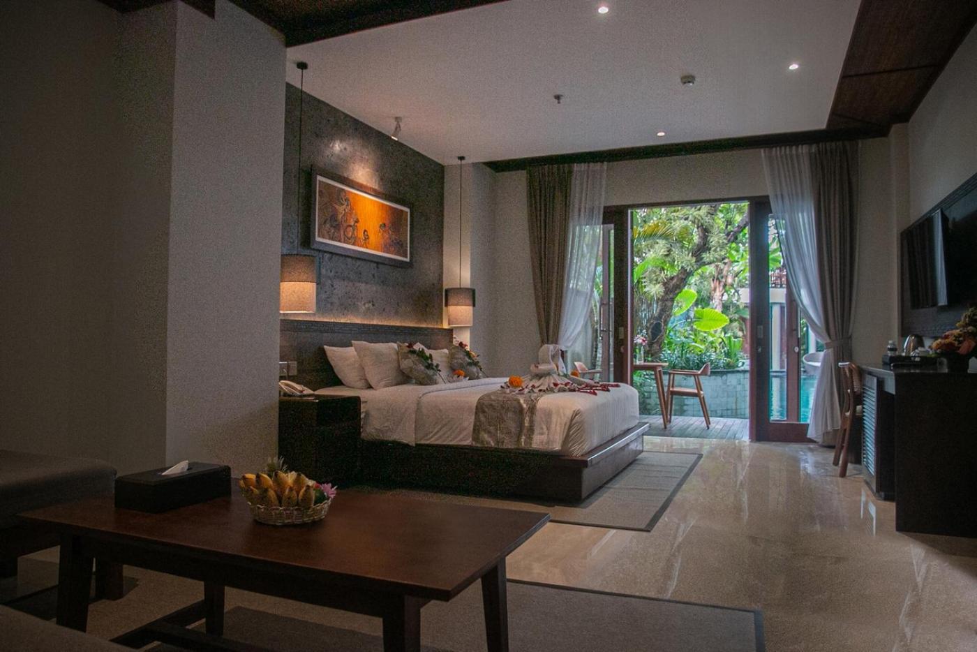 Djabu Seminyak Hotel Denpasar Eksteriør billede