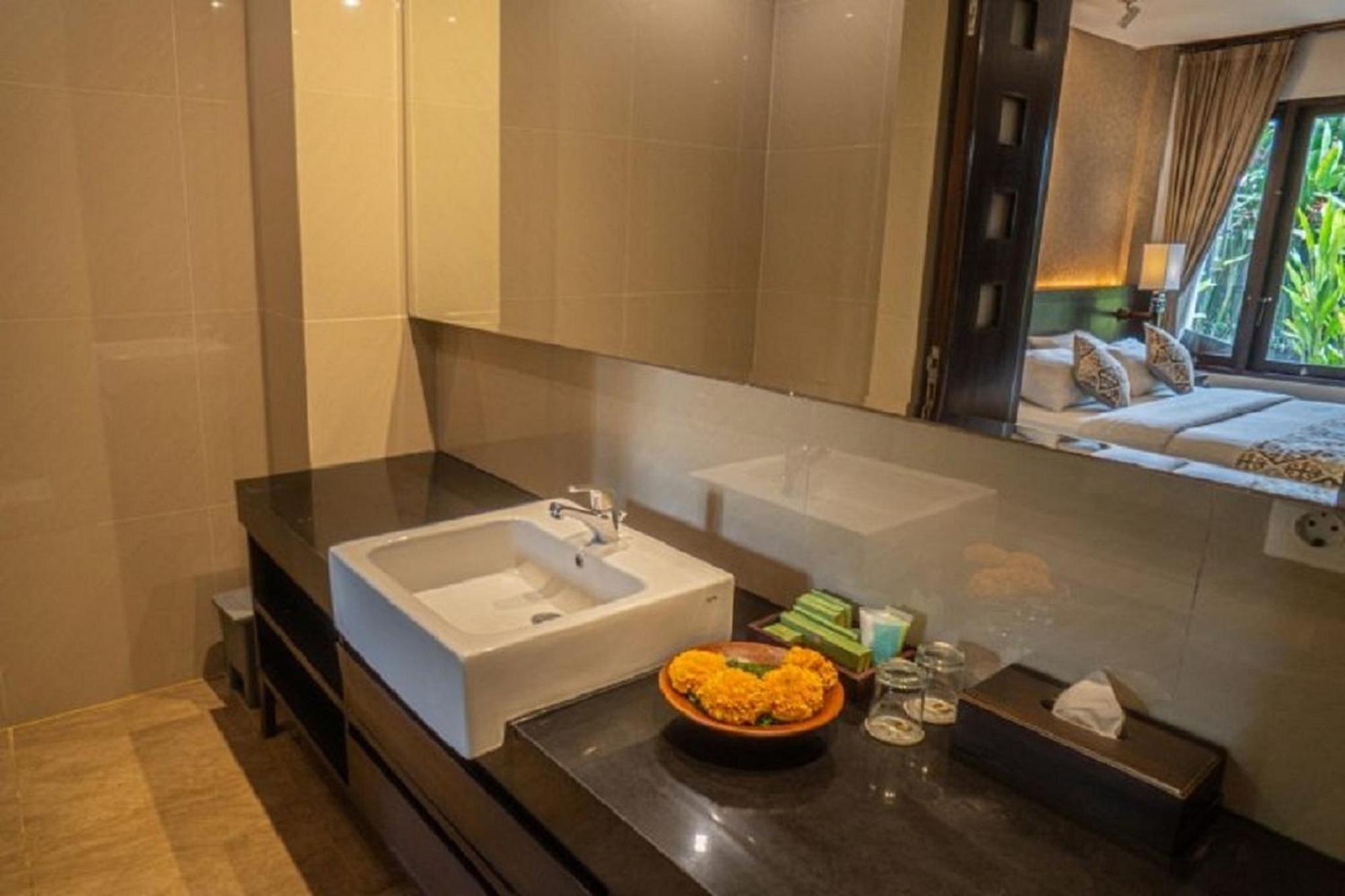 Djabu Seminyak Hotel Denpasar Eksteriør billede
