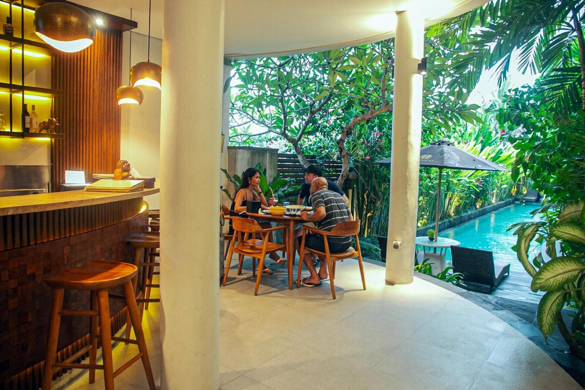 Djabu Seminyak Hotel Denpasar Eksteriør billede